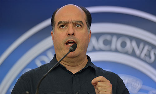 el diputado opositor venezolano Julio Borges El Supremo venezolano pide a Colombia extraditar al opositor Borges